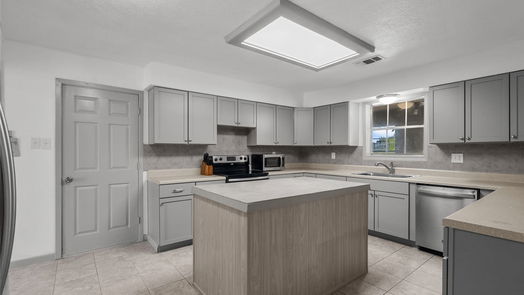 Baytown null-story, 4-bed 5833 S Fm 565 Road-idx