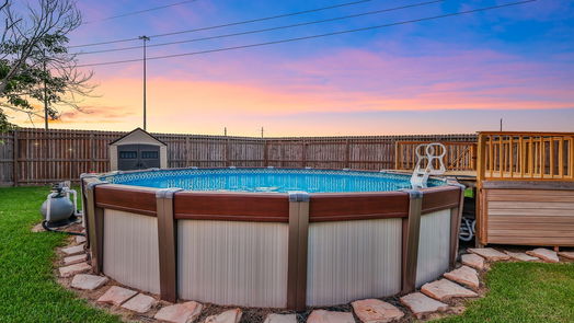 Baytown 1-story, 3-bed 15207 Victoria-idx