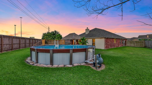Baytown 1-story, 3-bed 15207 Victoria-idx