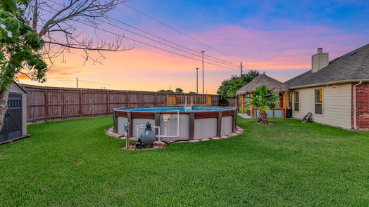 Baytown 1-story, 3-bed 15207 Victoria-idx