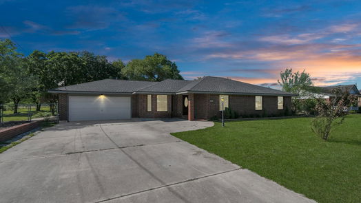Baytown null-story, 4-bed 4419 Mallard Drive-idx