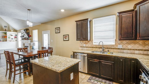 Mont Belvieu 2-story, 5-bed 14022 Martinique Lane-idx