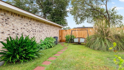 Channelview 1-story, 3-bed 1522 Holbech Lane-idx