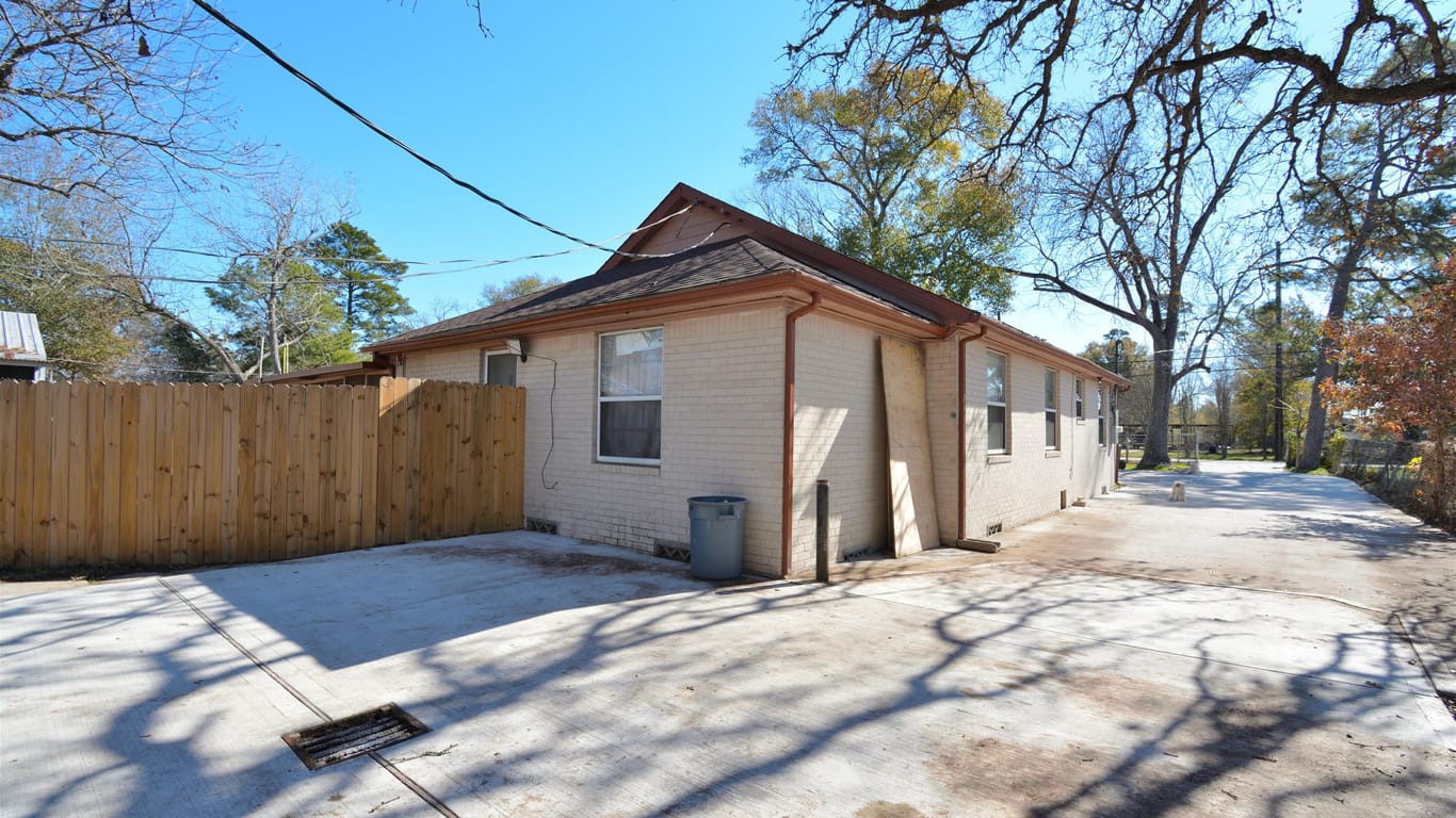 Channelview 1-story, 3-bed 16923 Avenue B-idx