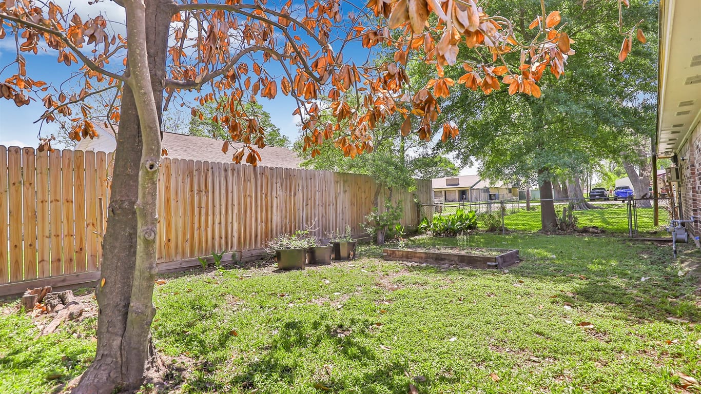 Channelview 1-story, 3-bed 15417 S Brentwood Street-idx