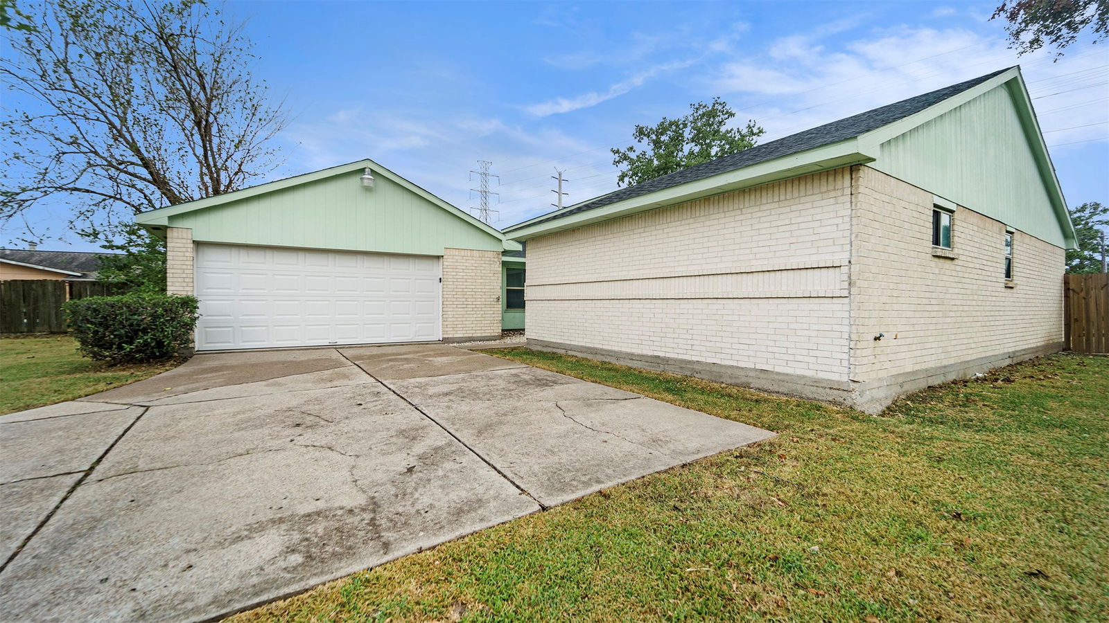 Channelview null-story, 3-bed 15006 Roseglen Circle-idx