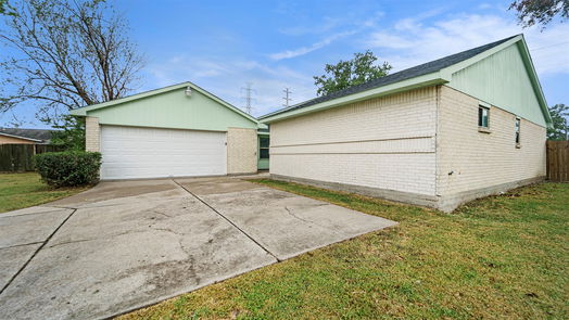 Channelview null-story, 3-bed 15006 Roseglen Circle-idx