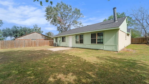 Channelview null-story, 3-bed 15006 Roseglen Circle-idx