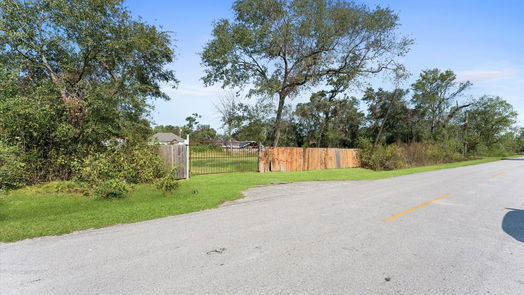 Channelview null-story, null-bed 16811 Forest Trail Dr-idx