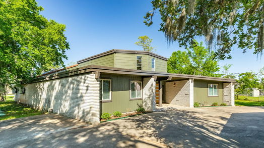 Clute 2-story, 3-bed 116 Collier Drive-idx