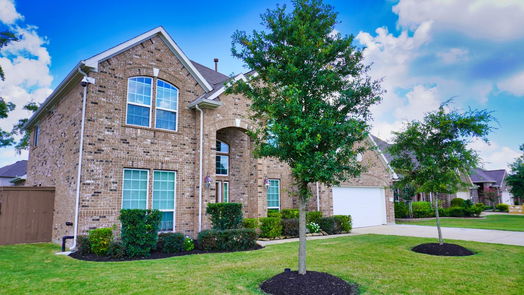 Clute 2-story, 4-bed 401 Bentwood Way-idx