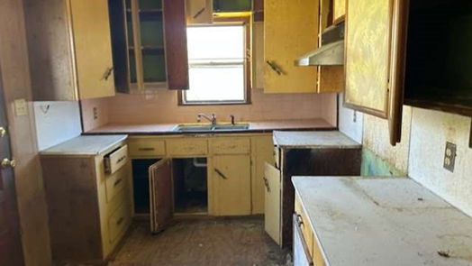 Clute null-story, 3-bed 1156 2nd Street-idx