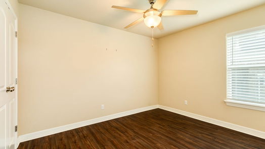 Clute 1-story, 3-bed 102 Jefferson Street-idx