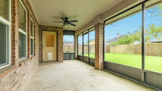 Clute 1-story, 3-bed 102 Jefferson Street-idx