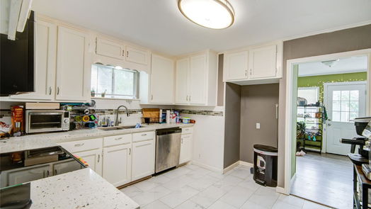 Clute null-story, 3-bed 224 Maddox Street-idx