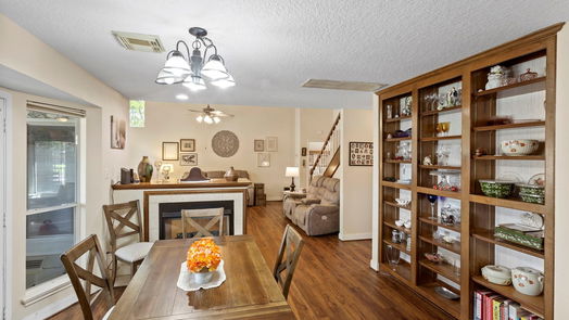 Clute 2-story, 4-bed 105 Concord Avenue-idx