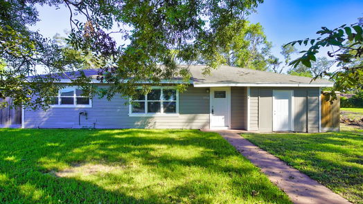Clute null-story, 3-bed 1116 Lake Street-idx