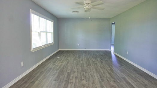 Clute null-story, 3-bed 1116 Lake Street-idx