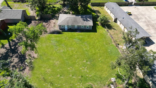 Clute null-story, 3-bed 1116 Lake Street-idx