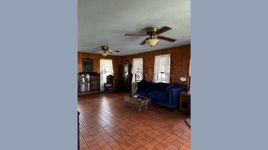 Clute 2-story, 3-bed 1612 E Kyle Road-idx