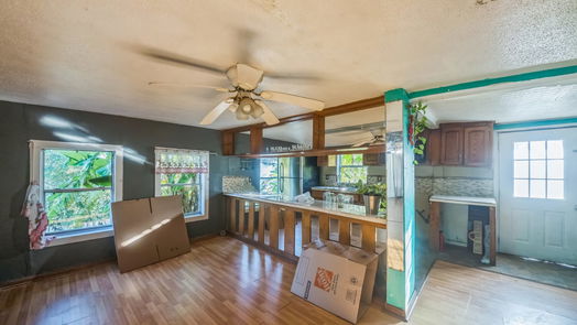 Clute null-story, 3-bed 722 Saint Anne Street-idx