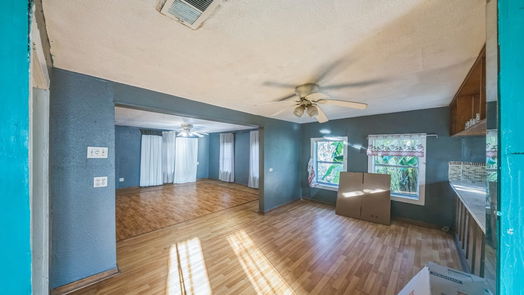 Clute null-story, 3-bed 722 Saint Anne Street-idx
