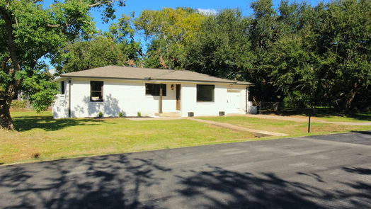 Clute null-story, 3-bed 300 Dorsett Street-idx