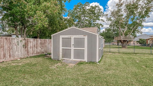 Crosby 1-story, 4-bed 15615 Rosemary Lane-idx