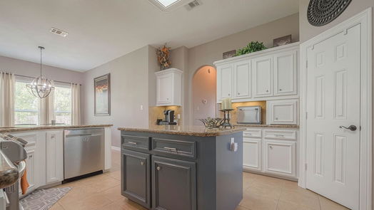 Crosby 1-story, 4-bed 15615 Rosemary Lane-idx