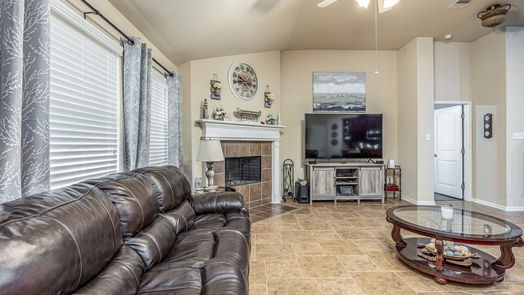Crosby 1-story, 3-bed 16606 Oarlock Court-idx