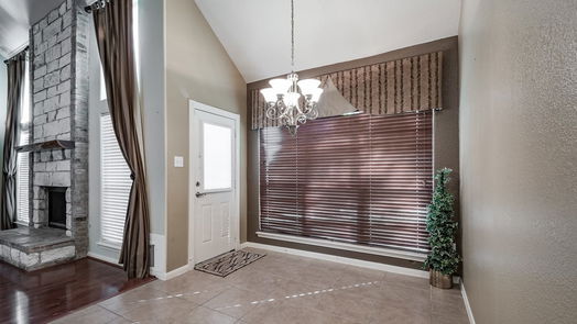 Crosby 1-story, 4-bed 2907 Lake Breeze Lane-idx