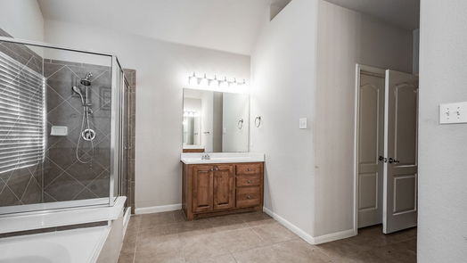 Crosby 1-story, 4-bed 2907 Lake Breeze Lane-idx
