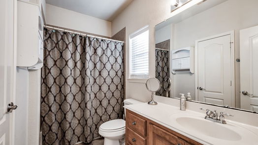 Crosby 1-story, 4-bed 2907 Lake Breeze Lane-idx