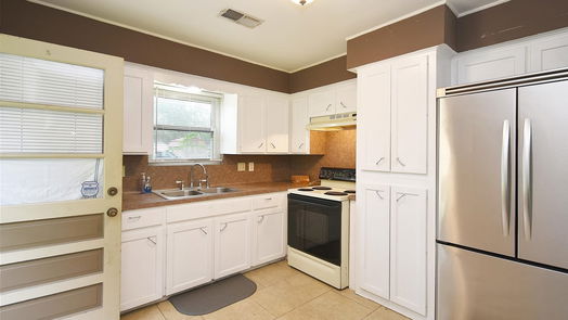 Houston 1-story, 2-bed 1719 Black Bear Drive-idx