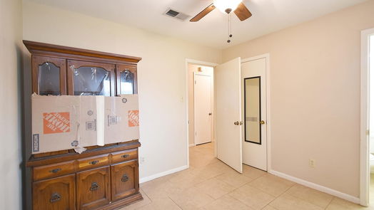 Houston 1-story, 2-bed 1719 Black Bear Drive-idx