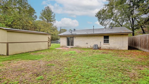 Houston 1-story, 2-bed 1719 Black Bear Drive-idx