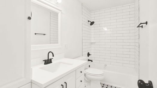 Danbury 1-story, 4-bed 5214 3rd Street-idx