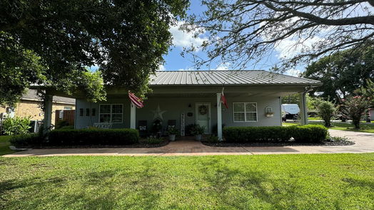 Danbury 1-story, 3-bed 1602 Avenue I-idx