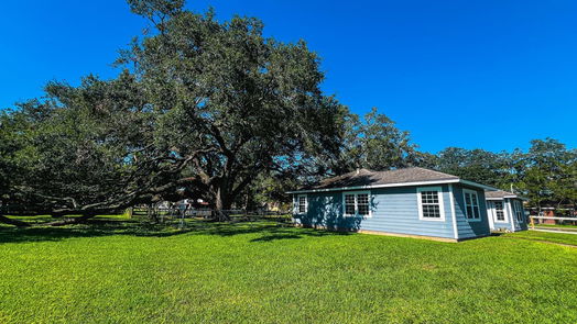 Danbury 1-story, 3-bed 1702 Avenue F-idx