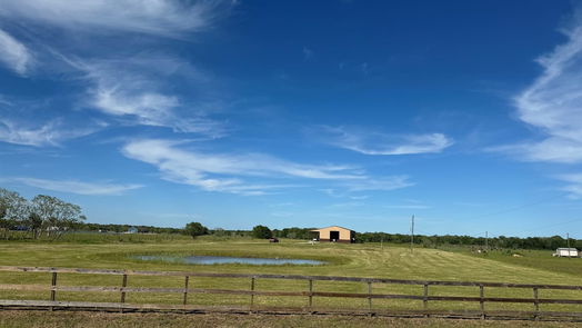 Danbury 2-story, 2-bed 5211 County Road 208-idx