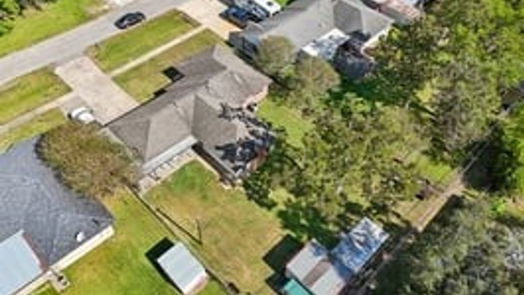 Danbury null-story, 3-bed 1510 Avenue B-idx