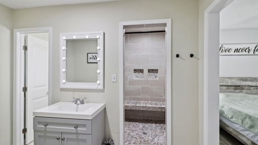 Danbury null-story, 3-bed 1510 Avenue B-idx