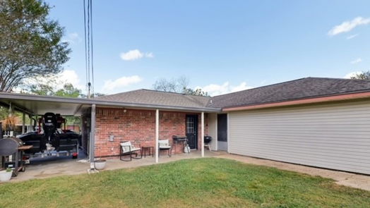 Danbury null-story, 3-bed 1510 Avenue B-idx