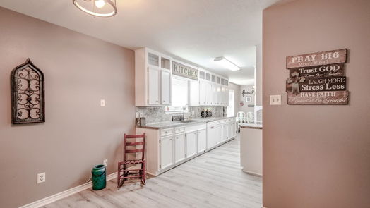 Dayton 1-story, 3-bed 304 Lisa Lane-idx