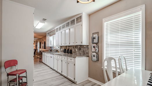 Dayton 1-story, 3-bed 304 Lisa Lane-idx