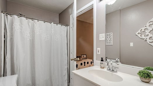 Dayton 1-story, 3-bed 304 Lisa Lane-idx