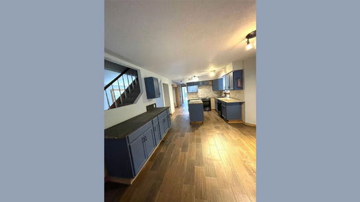 Dayton 2-story, 0-bed 104 Private Road 651-idx