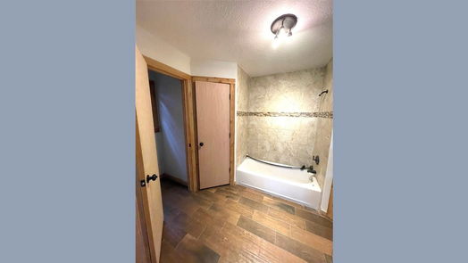 Dayton 2-story, 0-bed 104 Private Road 651-idx