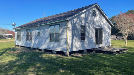 Dayton 1-story, 3-bed 55 County Road 622a-idx