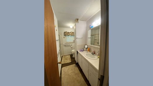 Dayton null-story, 3-bed 114 County Road 4266-idx
